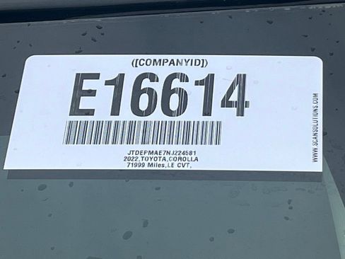 Used 2022 Toyota Corolla LE image 2