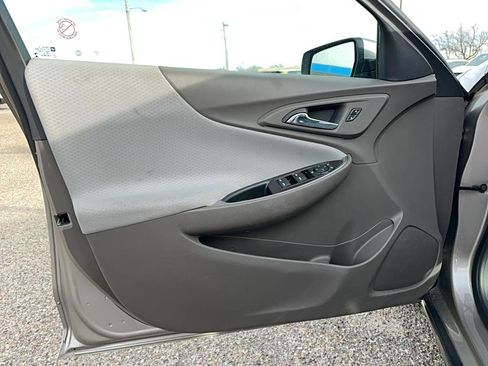 Certified 2022 Chevrolet Malibu LT image 11