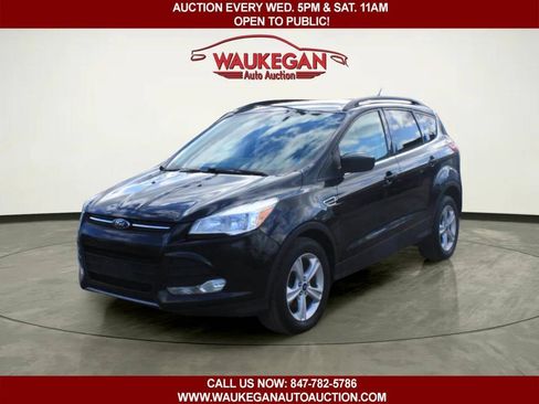 Used 2014 Ford Escape SE w/ Equipment Group 201A image 1