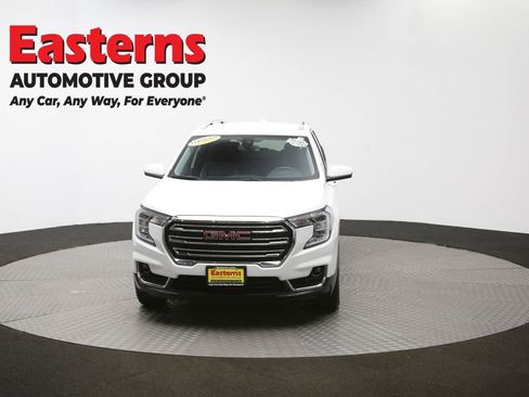 Used 2024 GMC Terrain SLT image 55