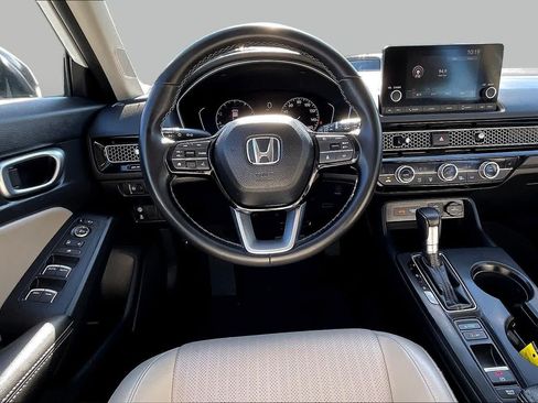 Used 2023 Honda Civic EX-L image 6
