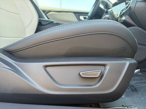 Used 2026 Ford Mustang Premium RWD image 30