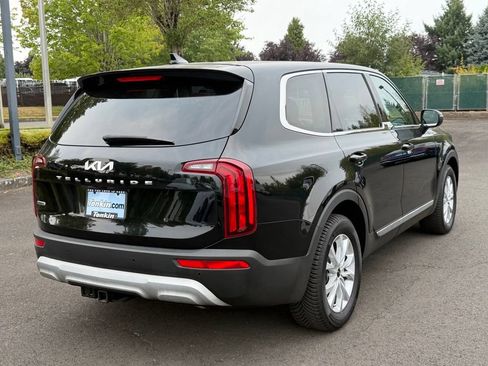 Used 2022 Kia Telluride LX AWD/4WD image 8