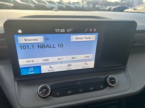 Used 2022 Ford Maverick Lariat w/ Equipment Group 500A Standard image 28