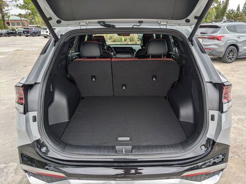 Certified 2024 Kia Sportage SX image 12