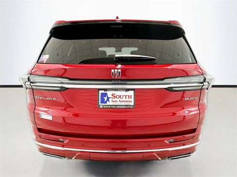 New 2026 Buick Enclave Avenir w/ Super Cruise Package image 6