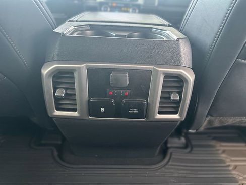 Certified 2022 Ford F250 Platinum w/ Tremor Off-Road Package AWD/4WD image 24