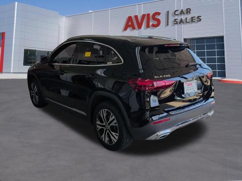 Used 2025 Mercedes-Benz GLA 250 image 9