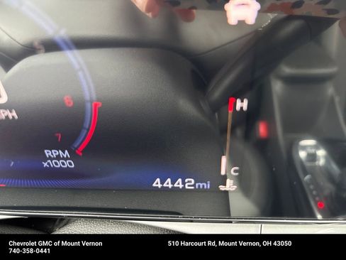 New 2025 Chevrolet Trax LT image 18