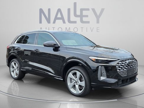 New 2025 Audi Q5 Premium AWD/4WD image 8