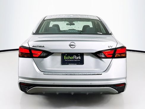 Used 2023 Nissan Altima 2.5 SV FWD image 7