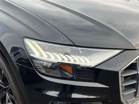 Used 2023 Audi Q8 Premium w/ Convenience Package image 9