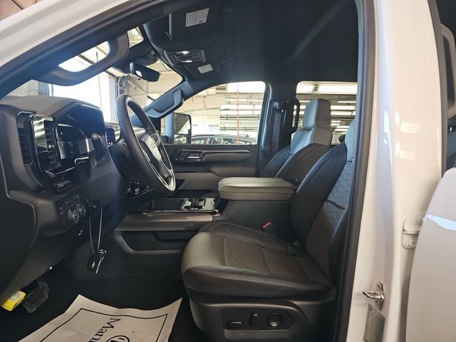 Used 2026 Chevrolet Silverado 2500 ZR2 AWD/4WD image 9