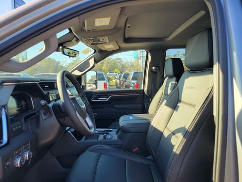 New 2026 GMC Sierra 2500 Denali w/ Denali Reserve Package image 9