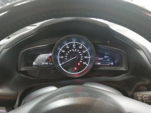 Used 2017 MAZDA MAZDA3 Touring w/ Popular Equipment Package FWD image 18