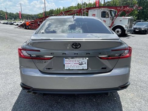 Used 2025 Toyota Camry SE w/ Multimedia Upgrade Package FWD image 3