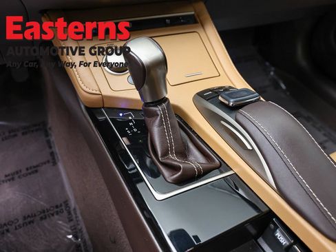 Used 2017 Lexus ES 350 w/ Navigation System Package FWD image 82