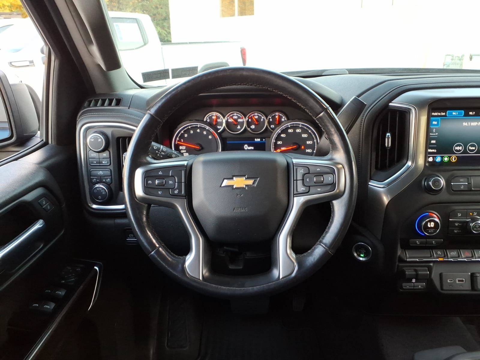 Used 2019 Chevrolet Silverado 1500 LT w/ All-Star Edition AWD/4WD image 11