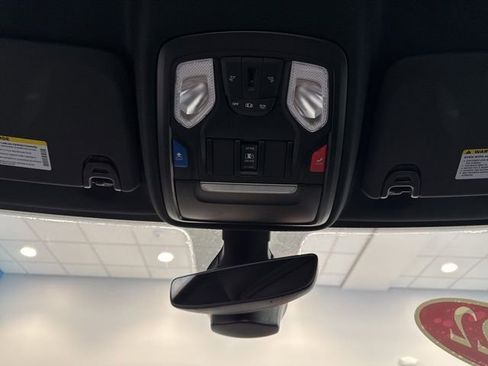 Used 2022 RAM 3500 Tradesman image 39