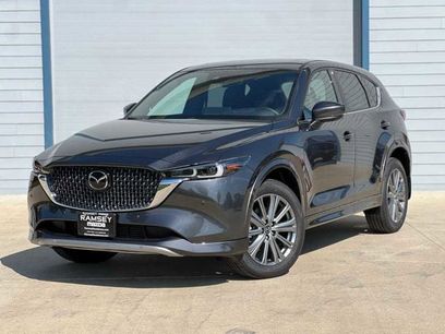 New 2025 MAZDA CX-5 Signature