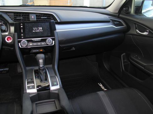 Used 2017 Honda Civic EX image 12