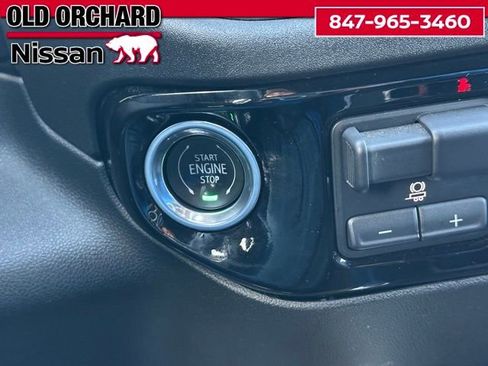 Used 2023 Chevrolet Silverado 1500 High Country AWD/4WD image 22