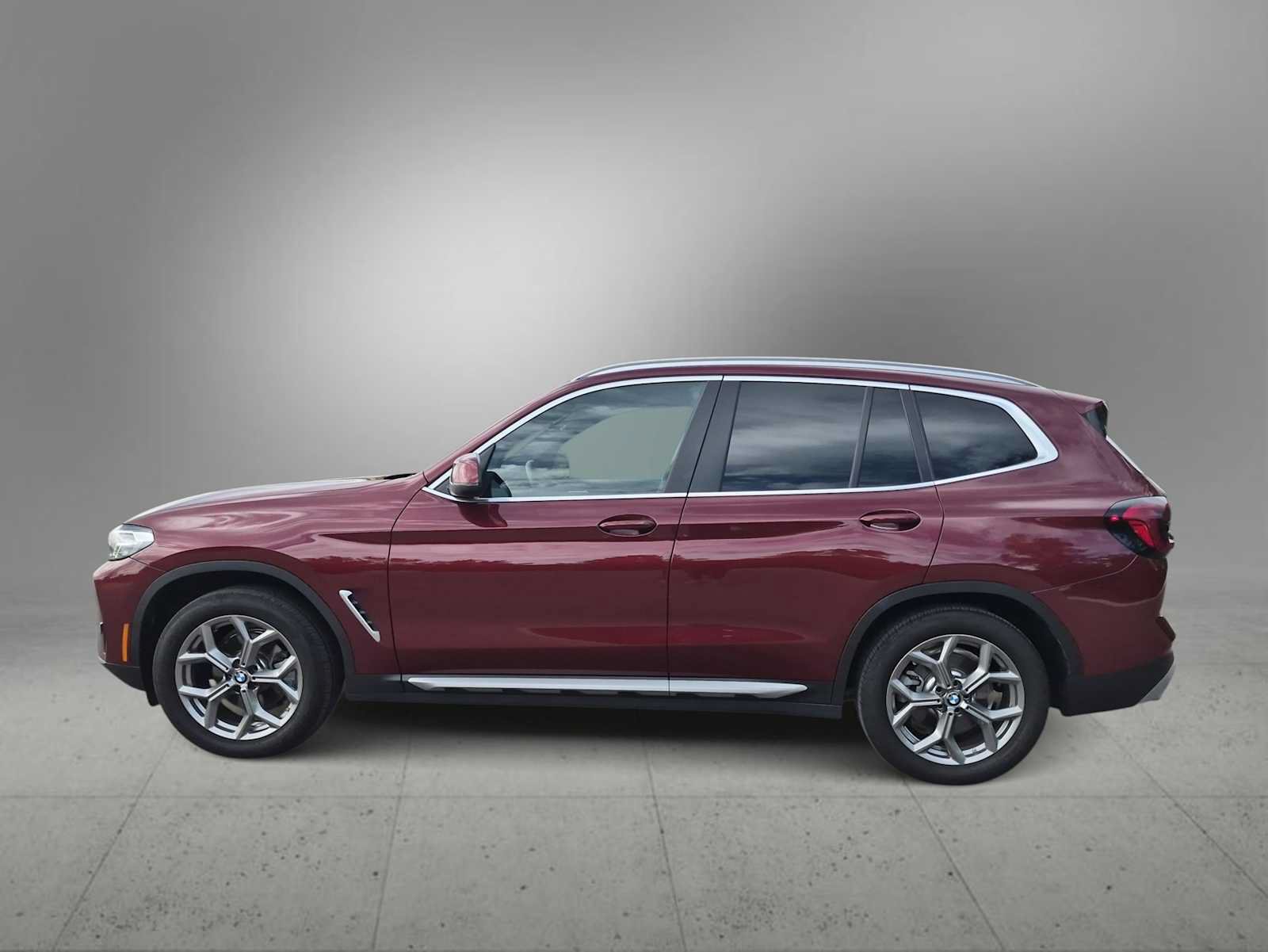 Used 2024 BMW X3 xDrive30i w/ Premium Package AWD/4WD image 5