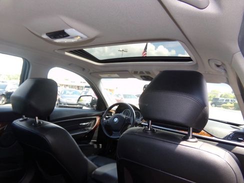 Used 2013 BMW 328i xDrive Sedan image 28