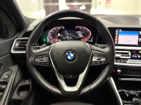 Used 2019 BMW 330i xDrive Sedan w/ Convenience Package image 17