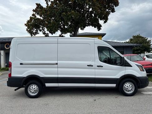 Used 2023 Ford Transit 250 Medium Roof AWD w/ Load Area Protection Package image 8