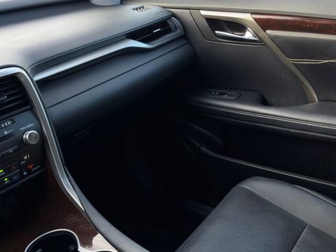 Used 2018 Lexus RX 450h AWD w/ Premium Package image 35