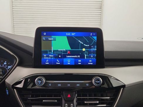 Used 2022 Ford Escape SEL AWD/4WD image 25