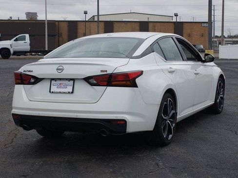 Used 2023 Nissan Altima 2.5 SR image 18