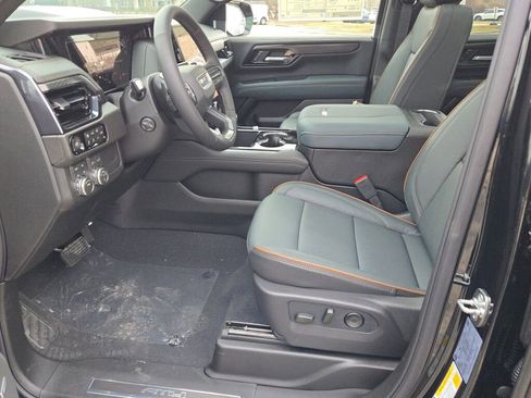 New 2026 GMC Yukon XL AT4 image 27