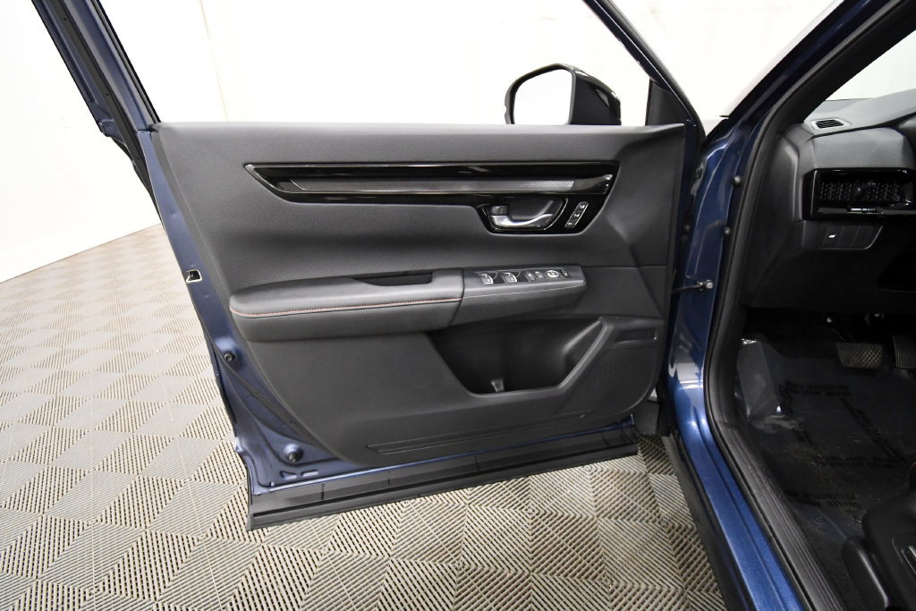 Certified 2026 Honda CR-V Sport Touring image 13