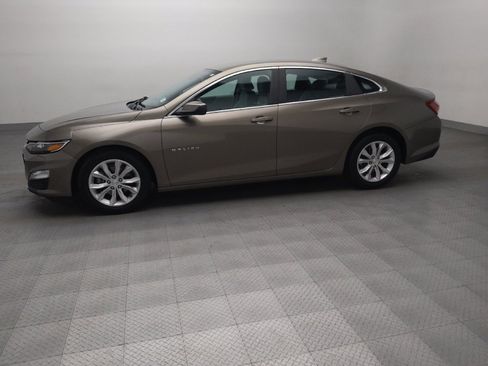 Used 2020 Chevrolet Malibu LT FWD image 2