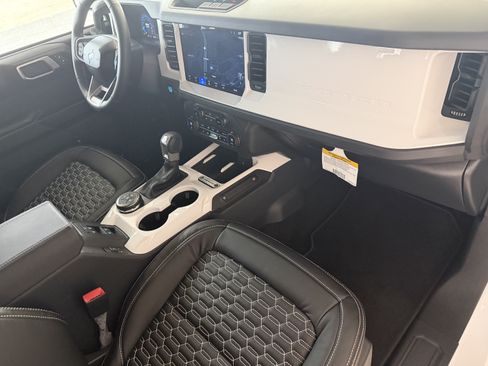 Used 2025 Ford Bronco Big Bend AWD/4WD image 20