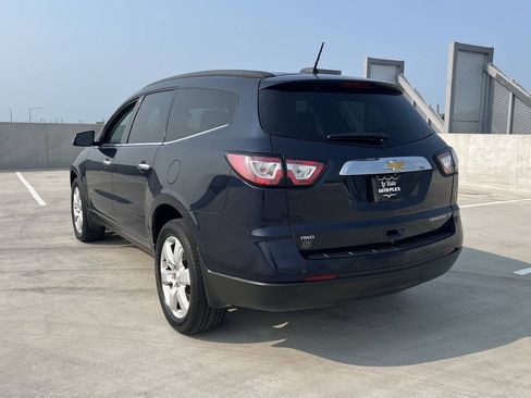 Used 2016 Chevrolet Traverse LT w/ Style and Technology Package AWD/4WD image 8