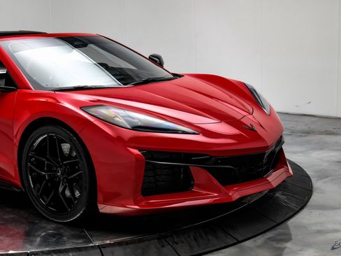 Used 2025 Chevrolet Corvette Z06 w/ Battery Protection Package image 28