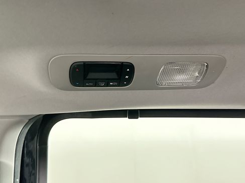 Used 2019 Honda Odyssey Elite image 28