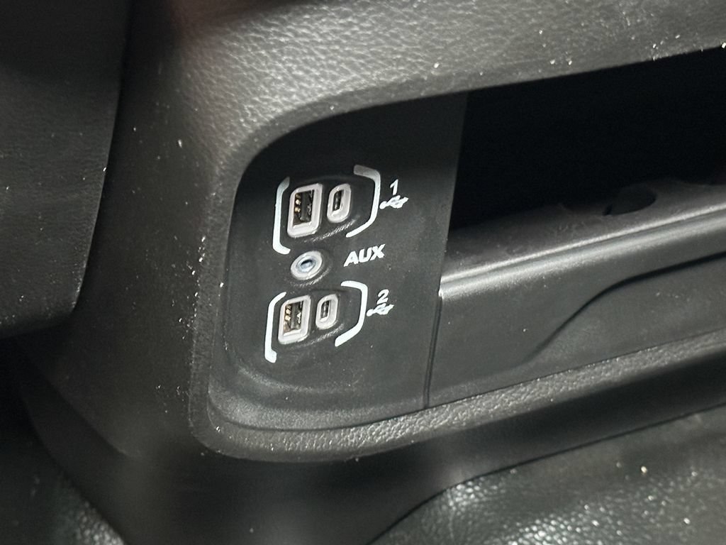 New 2026 RAM 3500 Tradesman AWD/4WD image 27
