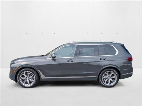 Used 2026 BMW X7 xDrive40i image 9
