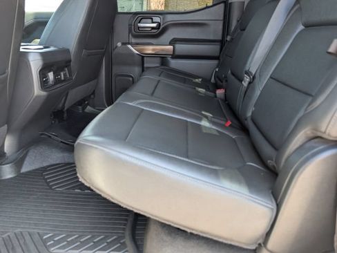 Used 2021 Chevrolet Silverado 1500 LT Trail Boss w/ Convenience Package II AWD/4WD image 19