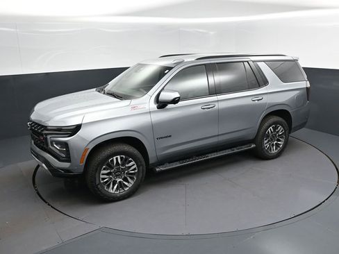 Used 2025 Chevrolet Tahoe Z71 AWD/4WD image 33