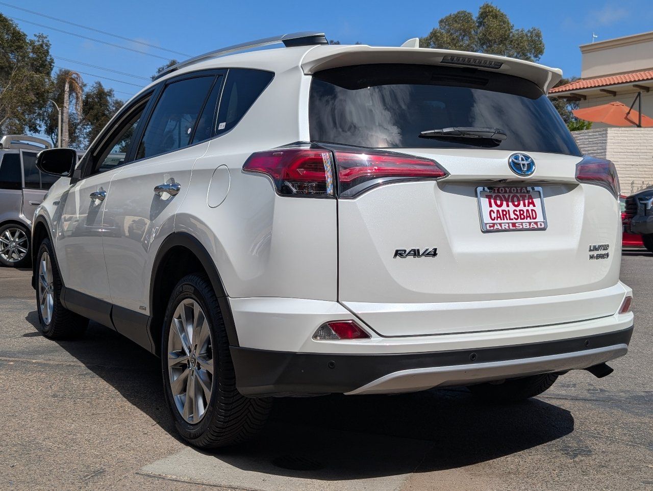 Used 2016 Toyota RAV4 Limited w/ Advanced Technology Package AWD/4WD image 12