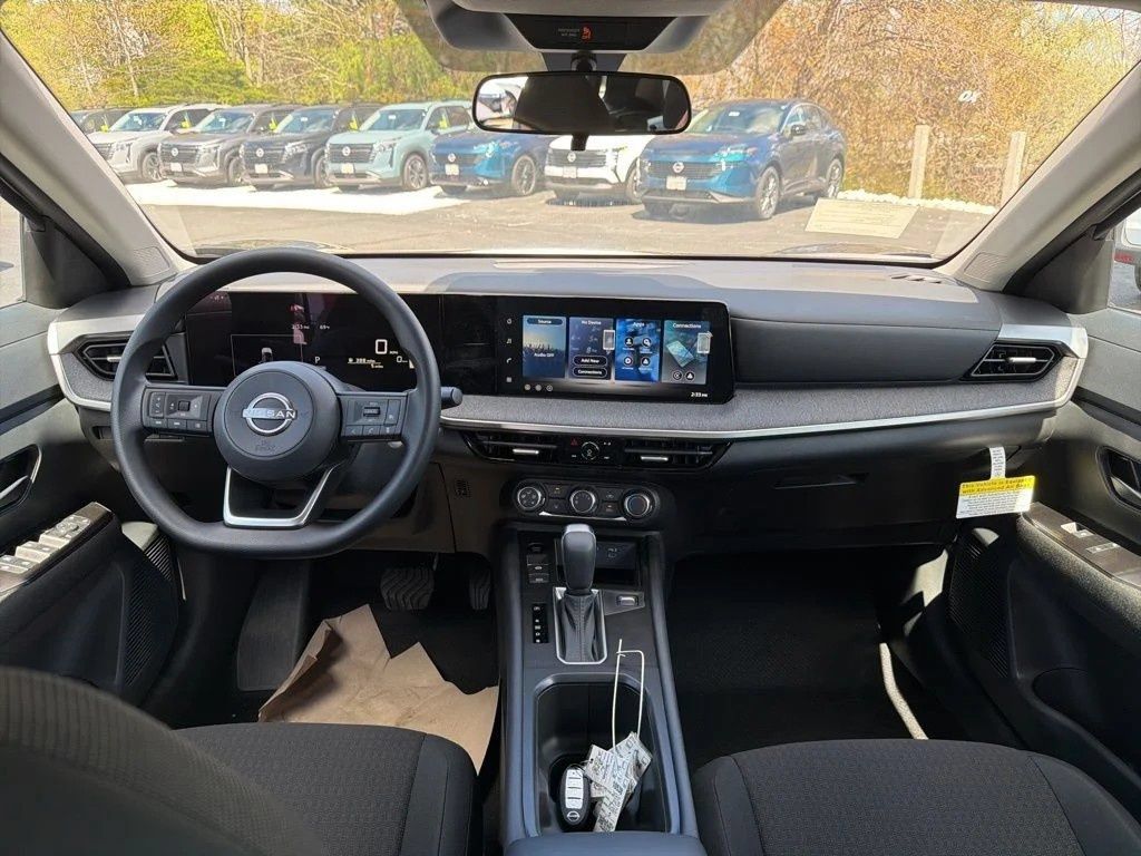 Used 2026 Nissan Kicks S w/ Charging Package FWD image 13