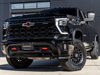 Used 2024 Chevrolet Silverado 2500 ZR2 w/ Technology Package