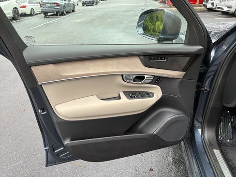 Certified 2026 Volvo XC90 B6 Plus AWD/4WD image 14