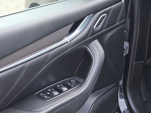 Used 2019 Maserati Levante S image 12