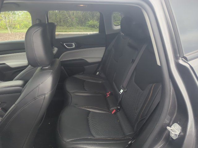 Used 2022 Jeep Compass Limited AWD/4WD image 12